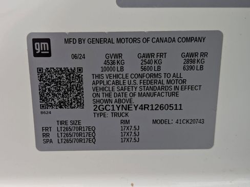 Used 2024 Chevrolet Silverado 2500 LT w/ Safety Package image 32