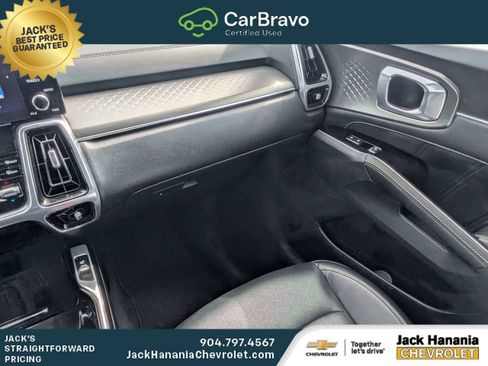Used 2022 Kia Sorento SX FWD image 16