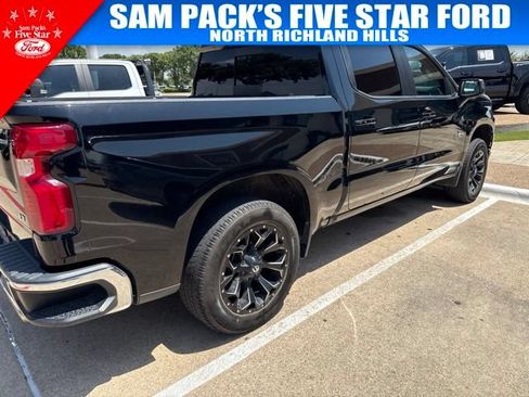 Used 2019 Chevrolet Silverado 1500 LT w/ Texas Edition AWD/4WD image 3