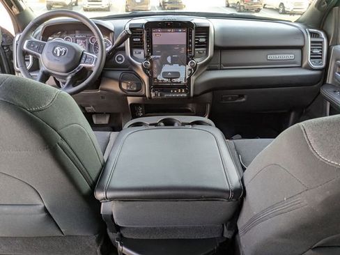 Used 2025 RAM 2500 Big Horn AWD/4WD image 4