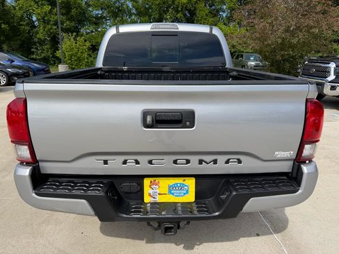 Used 2023 Toyota Tacoma SR5 w/ Technology Package AWD/4WD image 6