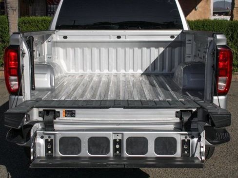 Used 2021 GMC Sierra 1500 Elevation w/ X31 Off-Road Package image 8