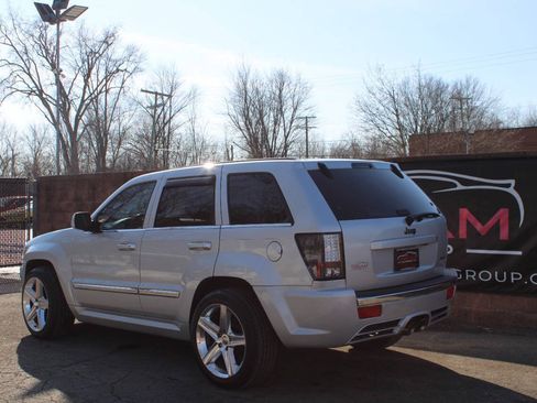 Used 2006 Jeep Grand Cherokee SRT8 w/ SRT Option Group I AWD/4WD image 3