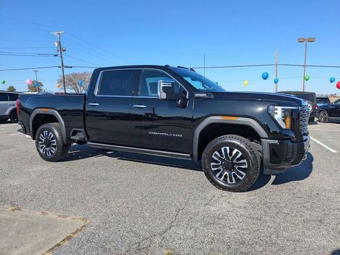 New 2026 GMC Sierra 2500 Denali Ultimate image 3