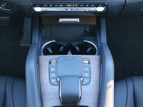 Used 2022 Mercedes-Benz GLE 450 4MATIC image 16