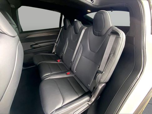 Used 2023 Tesla Model X AWD/4WD image 20