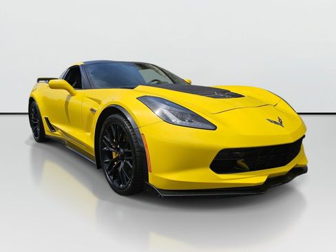 Used 2016 Chevrolet Corvette Z06 w/ 3LZ Preferred Equipment Group RWD image 12