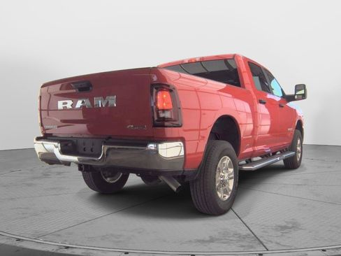 Used 2026 RAM 2500 Big Horn AWD/4WD image 3