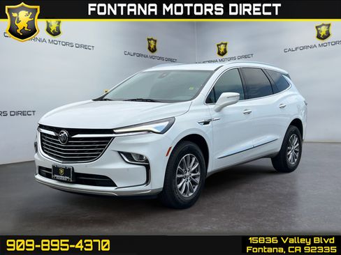 Used 2023 Buick Enclave Essence image 1