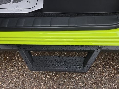 New 2026 Nissan Frontier PRO-4X w/ Pro-4x Convenience Package image 13