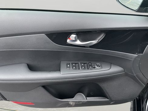 Used 2023 Kia Forte GT-Line w/ GT-Line Technology Package image 21