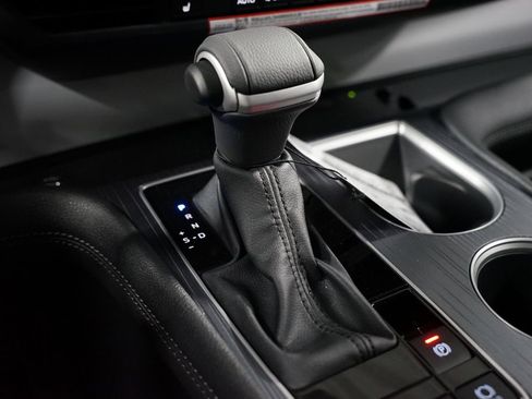 New 2026 Toyota Sienna XLE FWD image 22