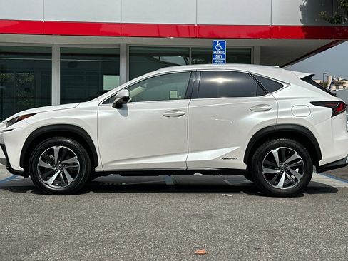 Used 2018 Lexus NX 300h AWD w/ Premium Package image 7