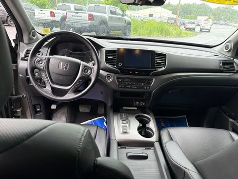 Used 2023 Honda Ridgeline RTL-E image 18