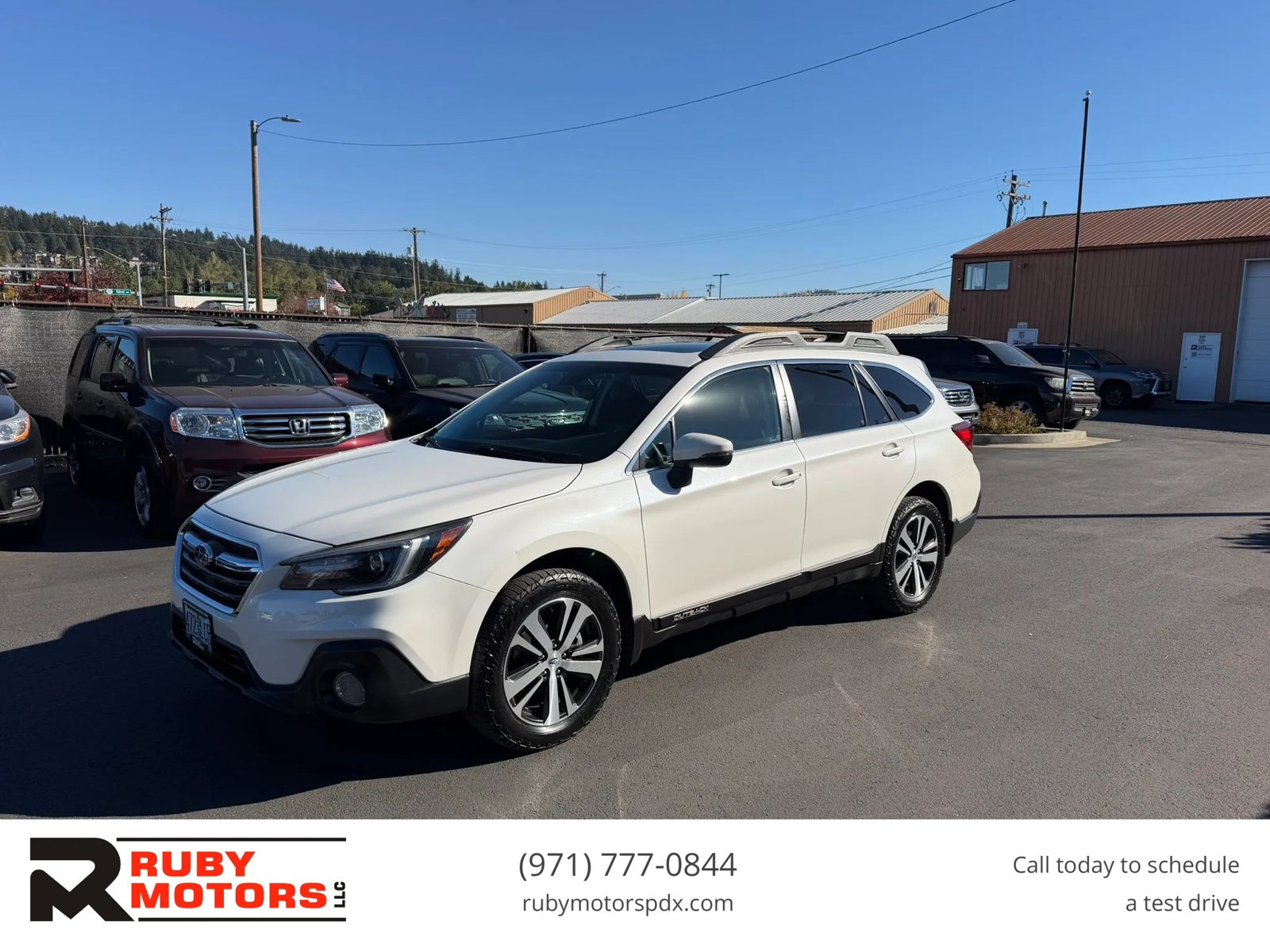 Used 2019 Subaru Outback 3.6R Limited w/ Popular Package #2 AWD/4WD image 1