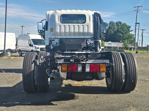 New 2027 Chevrolet Low Cab Forward RWD image 24