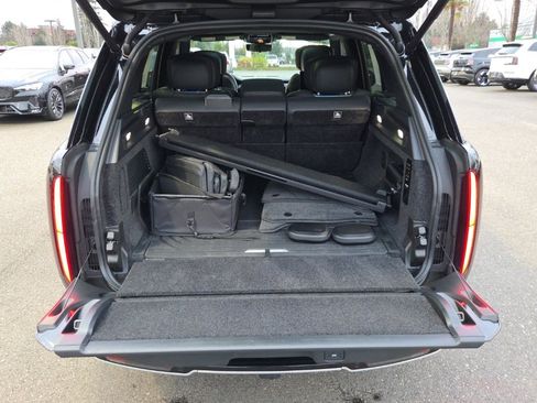 Certified 2024 Land Rover Range Rover Autobiography image 16