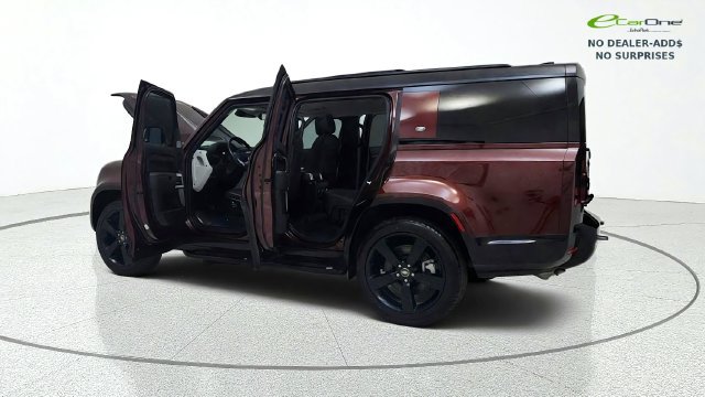 Used 2023 Land Rover Defender 130 First Edition AWD/4WD image 16