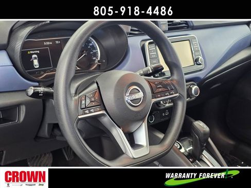 Used 2023 Nissan Versa SV image 28