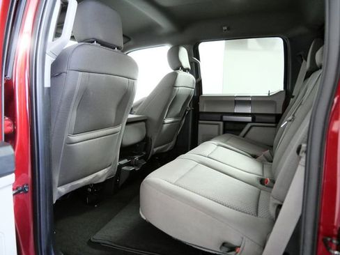 Used 2019 Ford F150 XLT w/ Equipment Group 302A Luxury AWD/4WD image 16