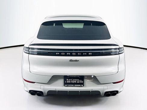 New 2026 Porsche Cayenne Turbo AWD/4WD image 10