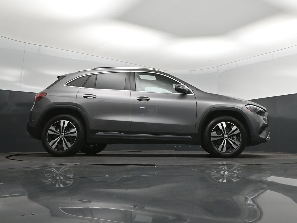 Used 2025 Mercedes-Benz GLA 250 image 44