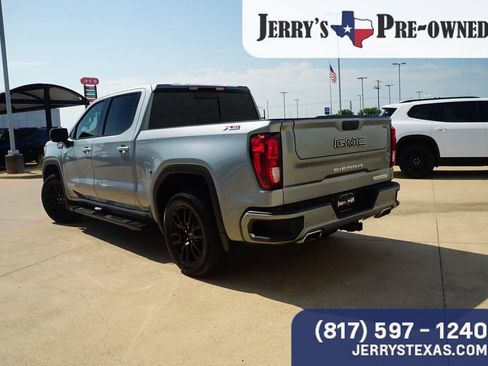 Used 2023 GMC Sierra 1500 Elevation w/ Elevation Premium Package AWD/4WD image 2