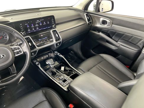 Used 2021 Kia Sorento SX image 24
