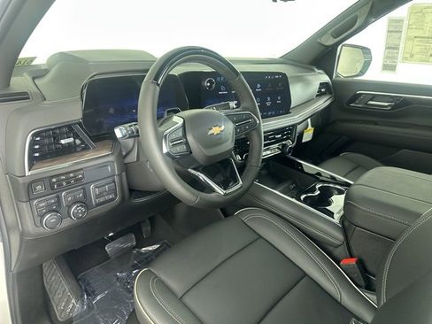 New 2025 Chevrolet Tahoe Premier image 17