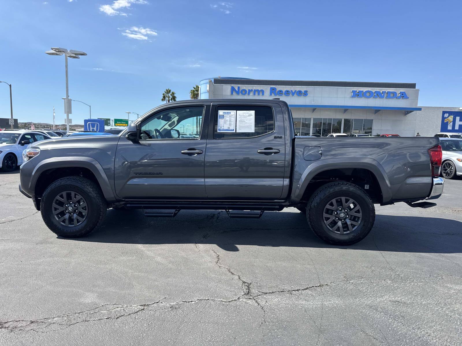Used 2023 Toyota Tacoma SR5 RWD image 2