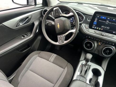 Used 2024 Chevrolet Blazer LT image 20
