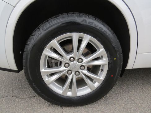 Used 2023 Cadillac XT6 Luxury image 11