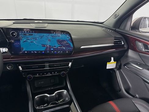 New 2026 Chevrolet Traverse RS image 27