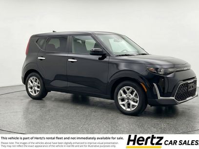 Used 2025 Kia Soul LX w/ LX Technology Package