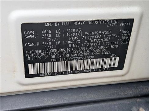 Used 2011 Subaru Outback 3.6R Limited w/ PWR Moonroof Pkg AWD/4WD image 21