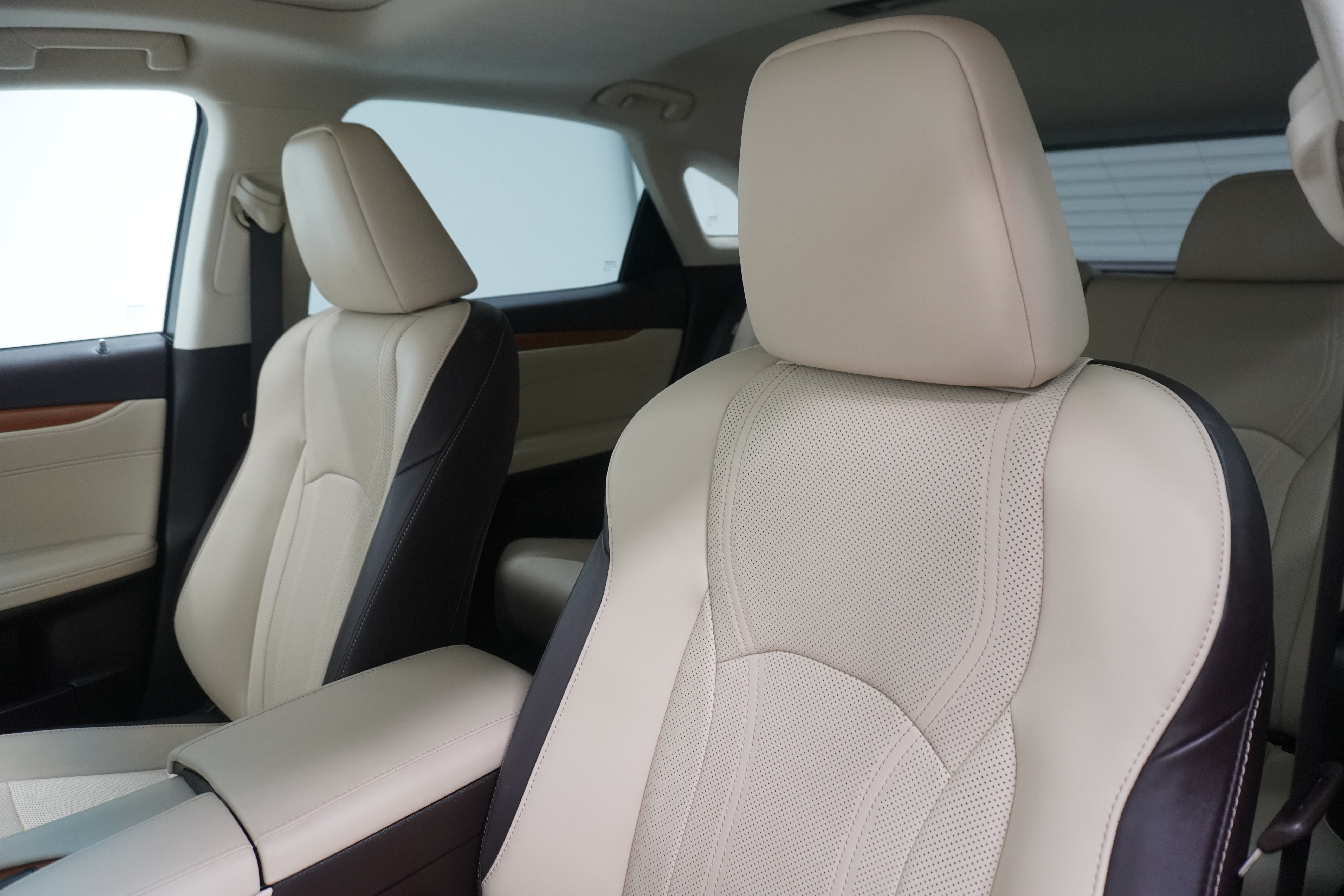 Used 2019 Lexus RX 350 FWD image 8