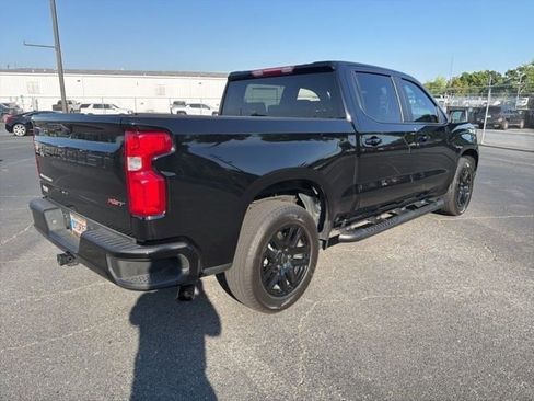 Used 2024 Chevrolet Silverado 1500 RST image 3