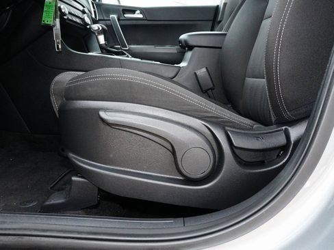 Used 2021 Kia Sportage LX image 24