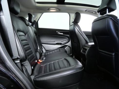 Certified 2024 Ford Edge SEL w/ Convenience Package AWD/4WD image 13