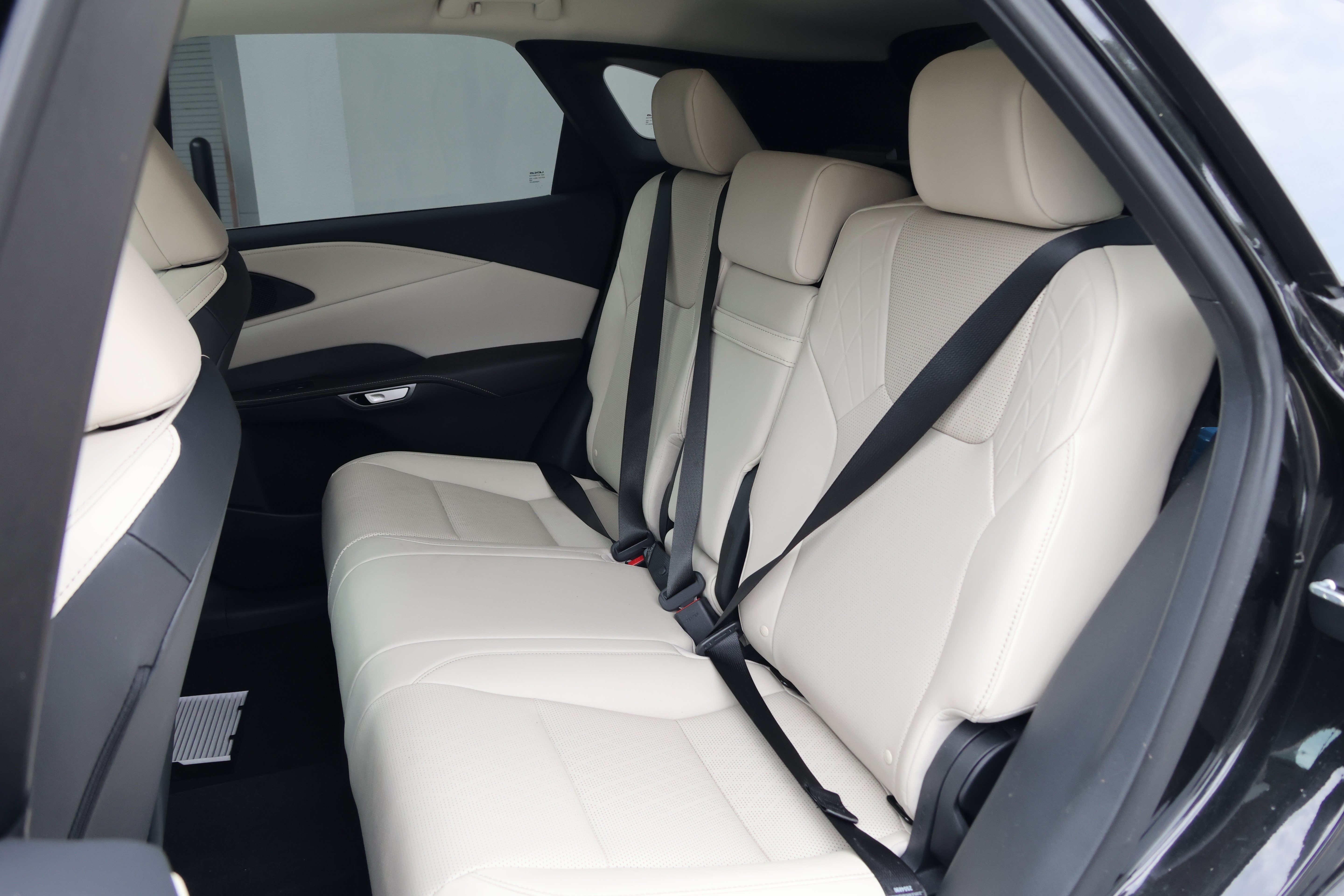 Certified 2024 Lexus RX 350 Premium Plus w/ Convenience Package FWD image 36