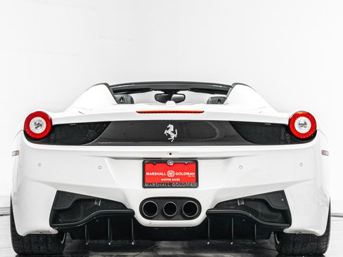 Used 2015 Ferrari 458 Spider RWD image 8