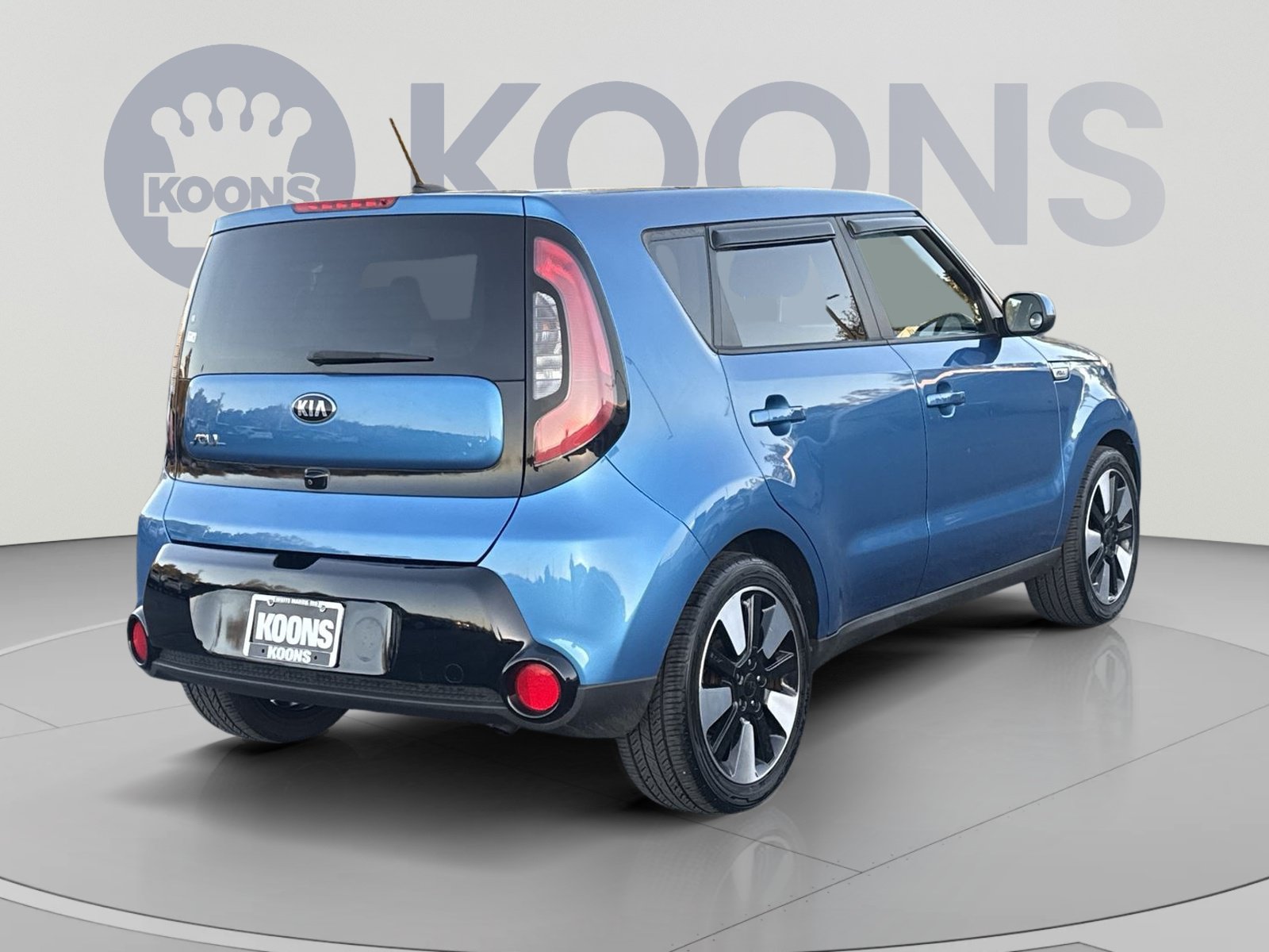 Used 2016 Kia Soul + w/ Designer's Package FWD image 11