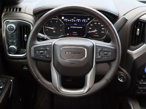 Used 2020 GMC Sierra 2500 Denali w/ Denali Ultimate Package image 13