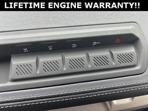 New 2025 Ford Bronco Outer Banks w/ Sasquatch Package image 33