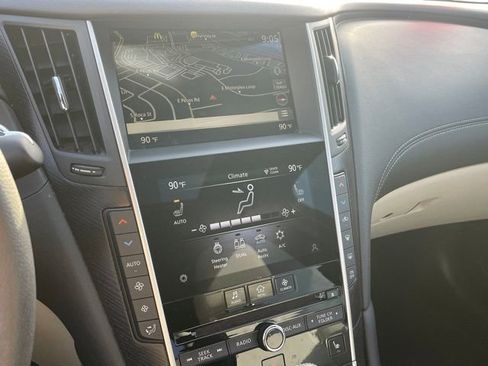 Used 2023 INFINITI Q50 Sensory image 18