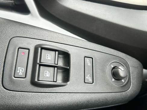 Used 2026 RAM ProMaster 2500 w/ Convenience Group FWD image 17