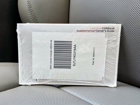 New 2025 Lincoln Corsair Grand Touring image 40