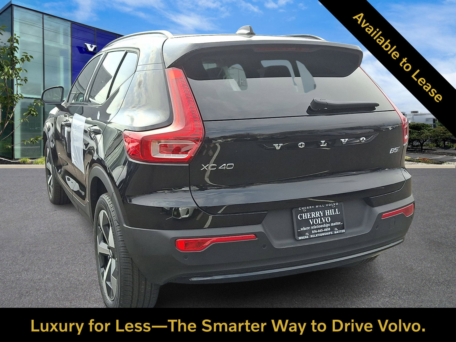 Certified 2026 Volvo XC40 B5 Core w/ Protection Package Premier AWD/4WD image 3