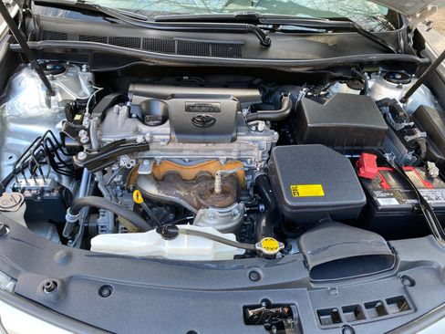 Used 2012 Toyota Camry SE image 14