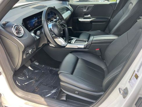 Used 2024 Mercedes-Benz GLB 250 image 9